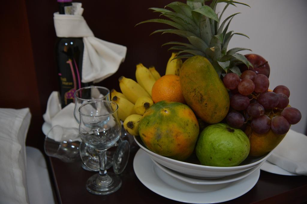 Hotel Kamrel Kurunegala Luaran gambar