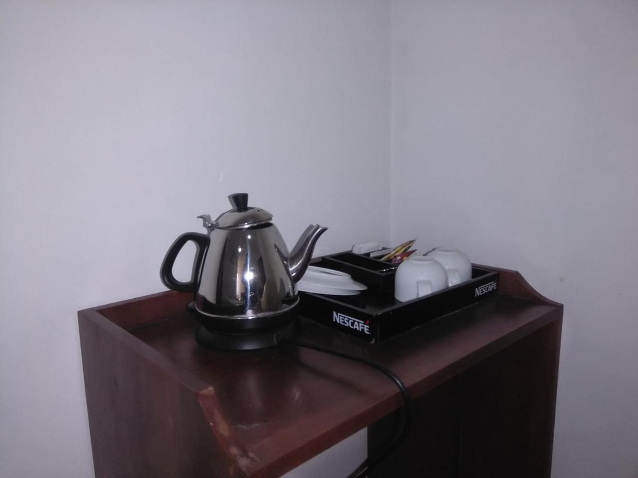 Hotel Kamrel Kurunegala Luaran gambar